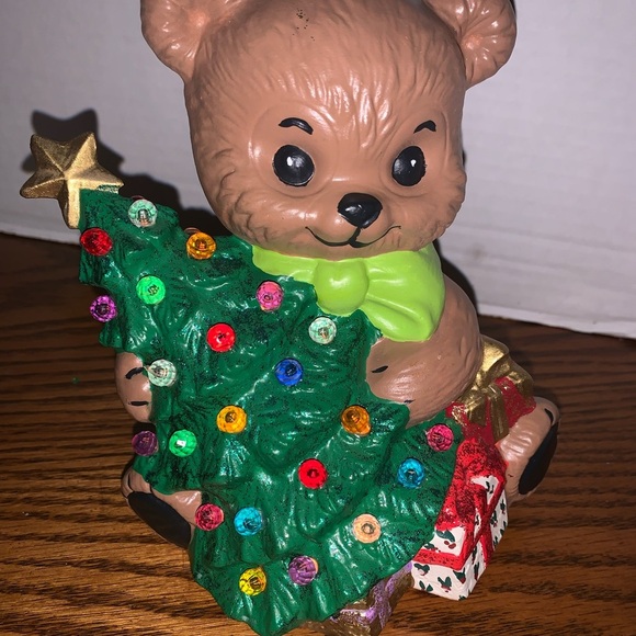 Vintage Hand Painted Brown Bear with Christmas Tree that lights up - Picture 1 of 10